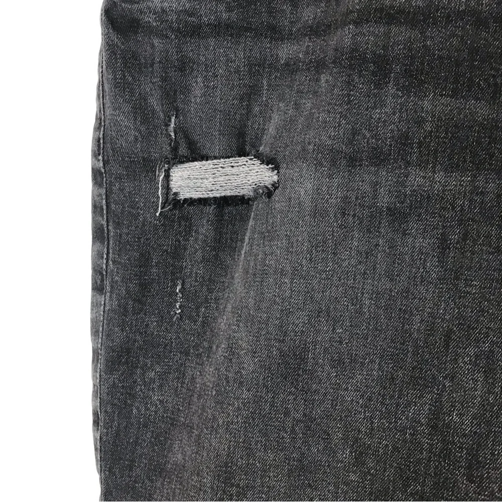 Old Navy Women High-Rise OG Straight Jeans - Picture 3 of 16